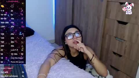 Snapshot of maiaa_evans chatting on 25, 2, 2025 t online show from 25, 2, 2025