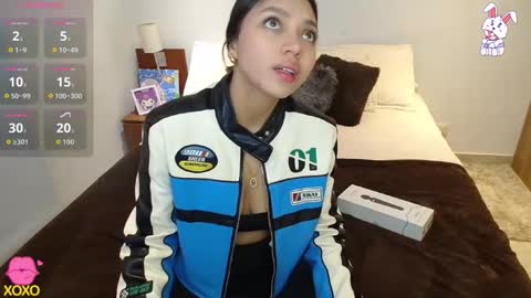 Snapshot of maiaa_evans chatting on 17, 9, 2025 t online show from 17, 9, 2025