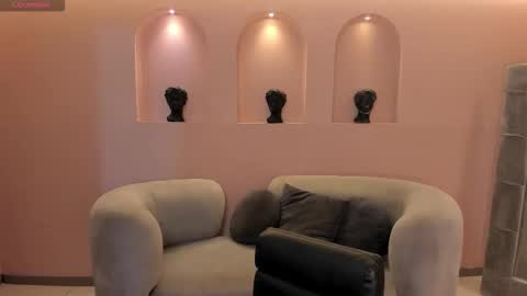 Snapshot of maiacollins chatting on 10, 1, 2026 Maia online show from 10, 1, 2026