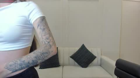 Snapshot of maiacollins chatting on 26, 2, 2026 Maia online show from 26, 2, 2026