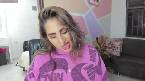   online show from 18, 4, 2026