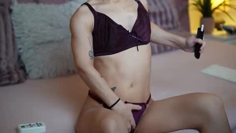  Maia  online show from 12, 1, 2026