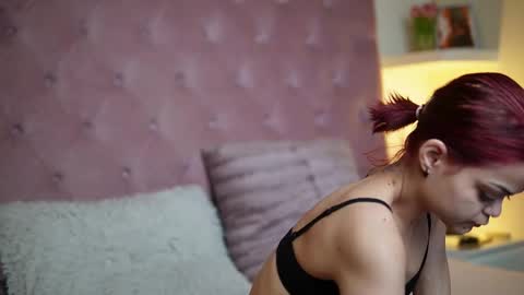  Maia  online show from 14, 3, 2026