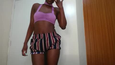 Snapshot of maicymiranda chatting on 9, 12, 2024 TO MY GOOD SUPPORTERS KINDLY MAKE MY WISHES COME TRUE I LOVE YOU ALL I AM UNWELL BUT I WILL BE BACK SOON online show from 9, 12, 2024