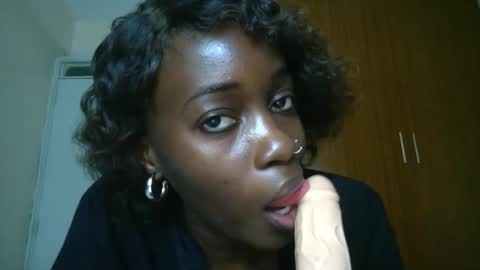 Snapshot of maicymiranda chatting on 22, 12, 2024 TO MY GOOD SUPPORTERS KINDLY MAKE MY WISHES COME TRUE I LOVE YOU ALL I AM UNWELL BUT I WILL BE BACK SOON online show from 22, 12, 2024