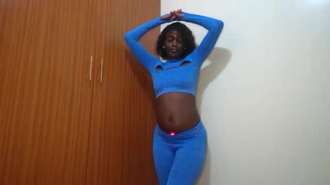 Snapshot of maicymiranda chatting on 4, 1, 2025 TO MY GOOD SUPPORTERS KINDLY MAKE MY WISHES COME TRUE I LOVE YOU ALL I AM UNWELL BUT I WILL BE BACK SOON online show from 4, 1, 2025