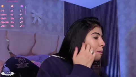 Snapshot of maiily_tay chatting on 12, 2, 2026 maiily_tay online show from 12, 2, 2026