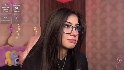 Snapshot of maiily_tay chatting on 21, 2, 2026 maiily_tay online show from 21, 2, 2026