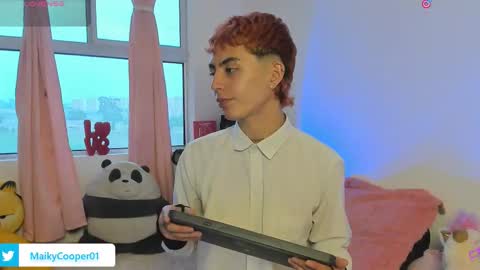 maiky_cooper01 online show from 5, 3, 2026