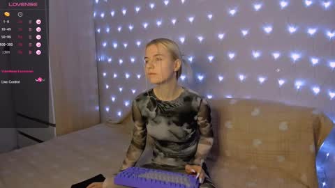 Your kitty online show from 2, 2, 2025