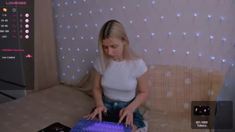 Your kitty online show from 11, 3, 2025