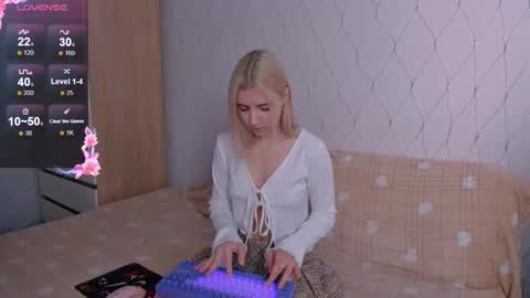 Your kitty online show from 16, 10, 2025