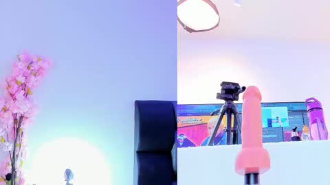 Maily  online show from 26, 2, 2026