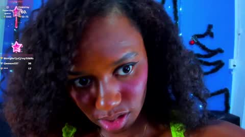 Snapshot of mailyn_er chatting on 28, 12, 2024 Mailyn online show from 28, 12, 2024