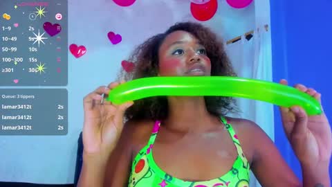 Snapshot of mailyn_er chatting on 8, 2, 2025 Mailyn online show from 8, 2, 2025