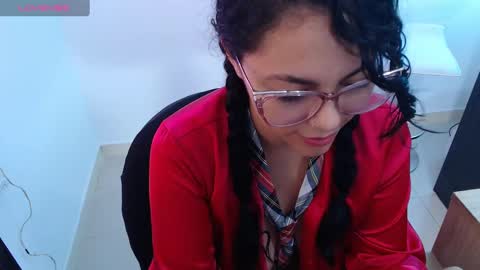 Snapshot of mailywindsor chatting on 23, 1, 2025 Maily online show from 23, 1, 2025