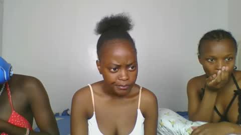 maira luv1 online show from 16, 1, 2026