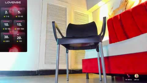 Snapshot of maise_hill1 chatting on 20, 10, 2025 MAISE online show from 20, 10, 2025