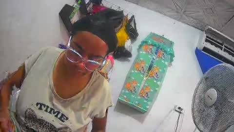 maite2020 online show from 25, 12, 2024