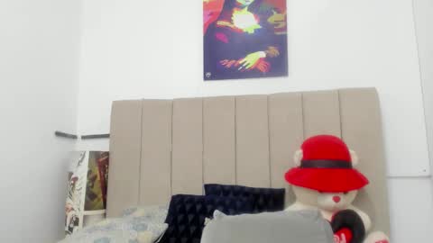 maite_milky18 online show from 30, 10, 2025