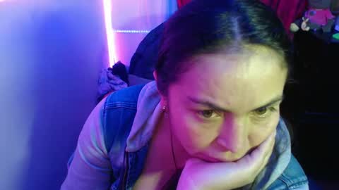 Hello friends Im on another account    online show from 13, 2, 2025