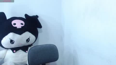 Snapshot of maja_bloom chatting on 12, 5, 2026 Maja online show from 12, 5, 2026