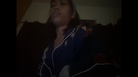 Snapshot of majesty0928 chatting on 4, 11, 2025 Thank you guys Hope to see you again on my next online online show from 4, 11, 2025