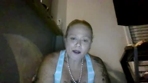 Snapshot of make_me_cum_69x chatting on 20, 5, 2026 make_me_cum_69x online show from 20, 5, 2026