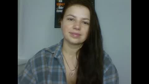 make_mesmile online show from 16, 12, 2025