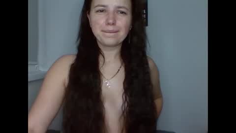 make_mesmile online show from 2, 2, 2026