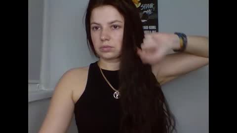 make_mesmile online show from 23, 2, 2026