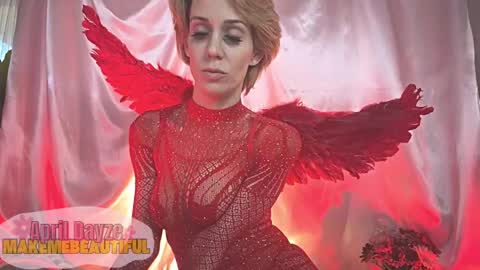 Snapshot of makemebeautiful chatting on 21, 1, 2025 April Dayze makemebeautiful online show from 21, 1, 2025