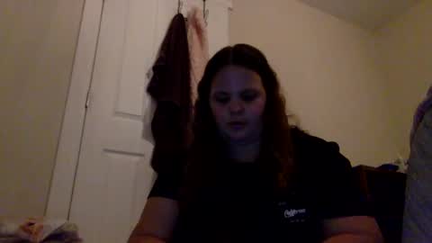 Snapshot of makemesquirt06 chatting on 13, 9, 2025 makemesquirt06 online show from 13, 9, 2025