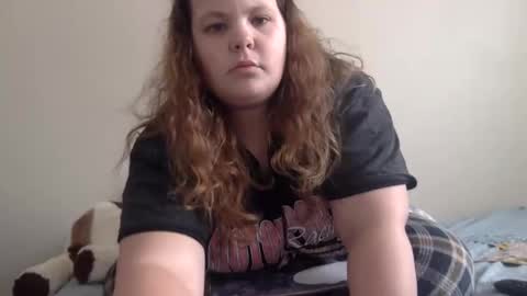 Snapshot of makemesquirt06 chatting on 24, 10, 2025 makemesquirt06 online show from 24, 10, 2025