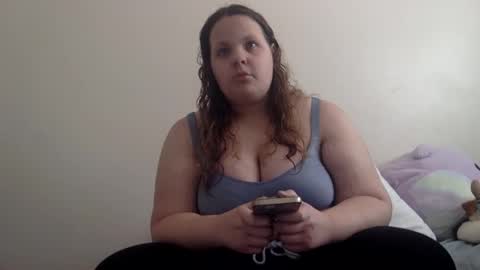 Snapshot of makemesquirt06 chatting on 30, 10, 2025 makemesquirt06 online show from 30, 10, 2025