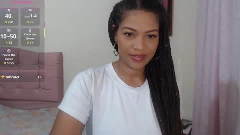 Snapshot of makennaa_1 chatting on 2, 2, 2026 MAKENNAA online show from 2, 2, 2026