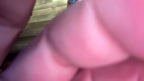 makeyousquirt1969 online show from 28, 2, 2026