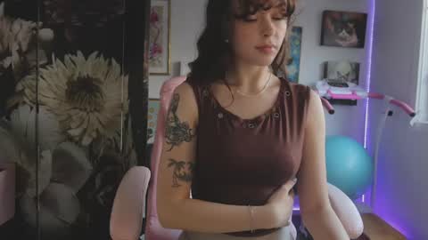 MakiyahBelle online show from 16, 4, 2026