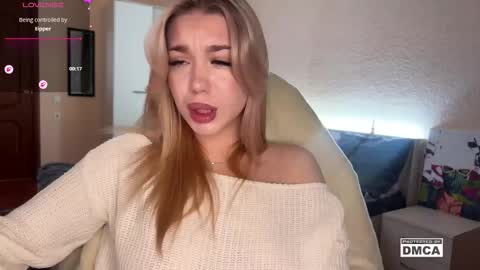 maksisisia online show from 25, 11, 2025