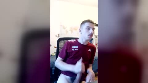 Snapshot of male20y chatting on 23, 7, 2026 male20y online show from 23, 7, 2026