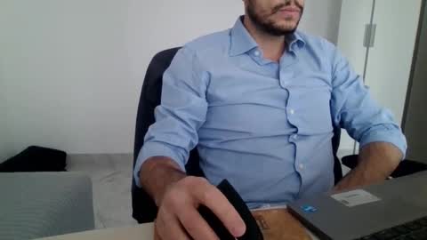 Boybi online show from 12, 1, 2026