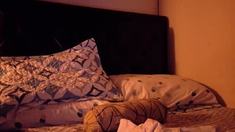 malekthick online show from 10, 2, 2026