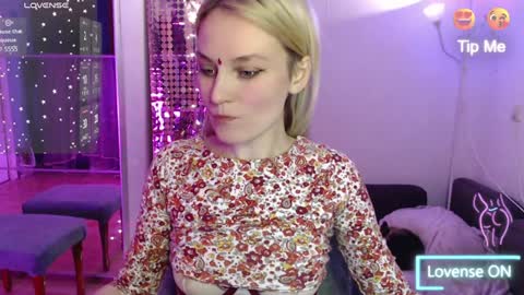 Mischelle online show from 6, 12, 2024