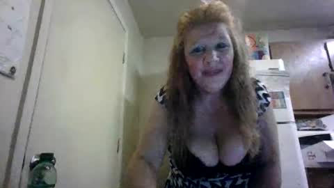 Snapshot of malinda702 chatting on 31, 10, 2025 malinda702 online show from 31, 10, 2025