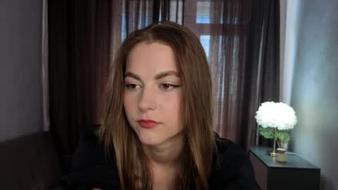 Snapshot of mallieangelini chatting on 2, 6, 2026 Mia online show from 2, 6, 2026
