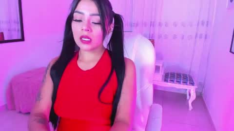 Mallorie online show from 22, 4, 2026