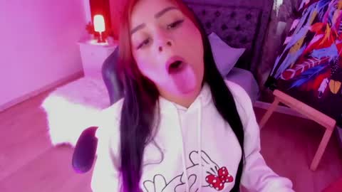 Mallorie online show from 16, 5, 2026