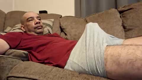 Snapshot of mallyg79 chatting on 11, 11, 2025 mallyg79 online show from 11, 11, 2025