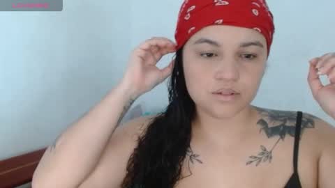 MI INSTAGRAM soy glory01 online show from 17, 4, 2026