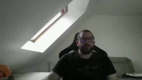 breton online show from 1, 1, 2025